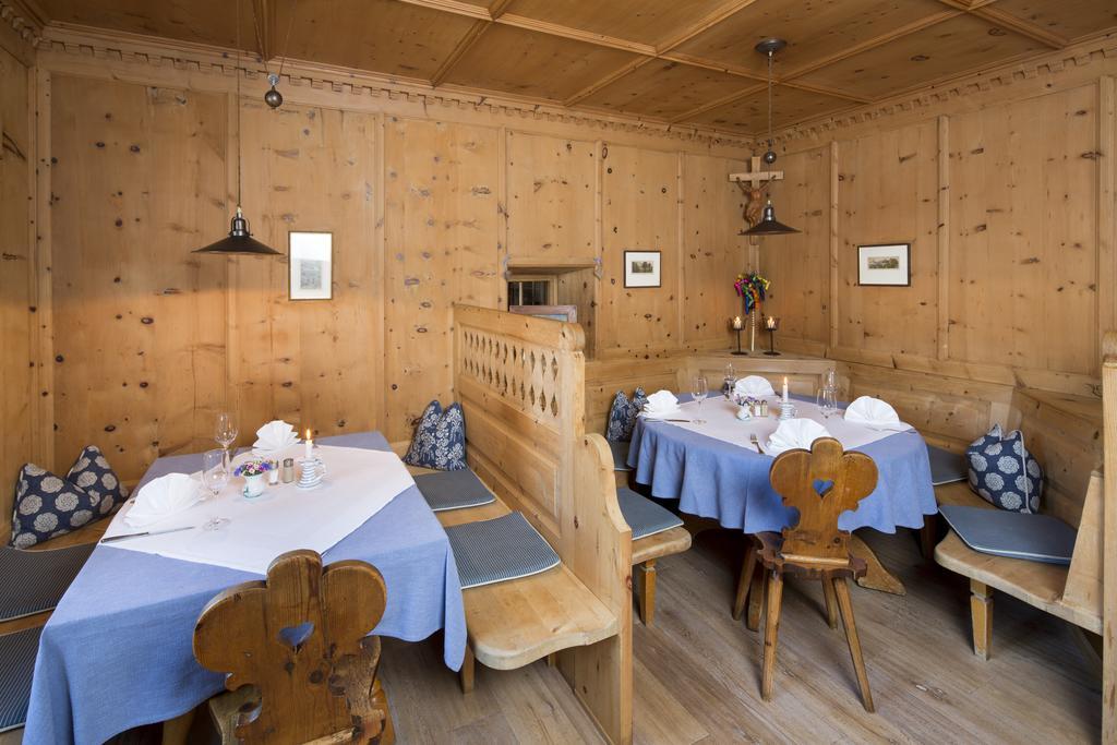 Gasthof Herrnhaus Брикслегг Экстерьер фото